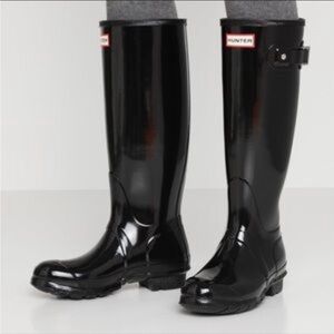 Hunter Black Original Tall Gloss Rain Boots
